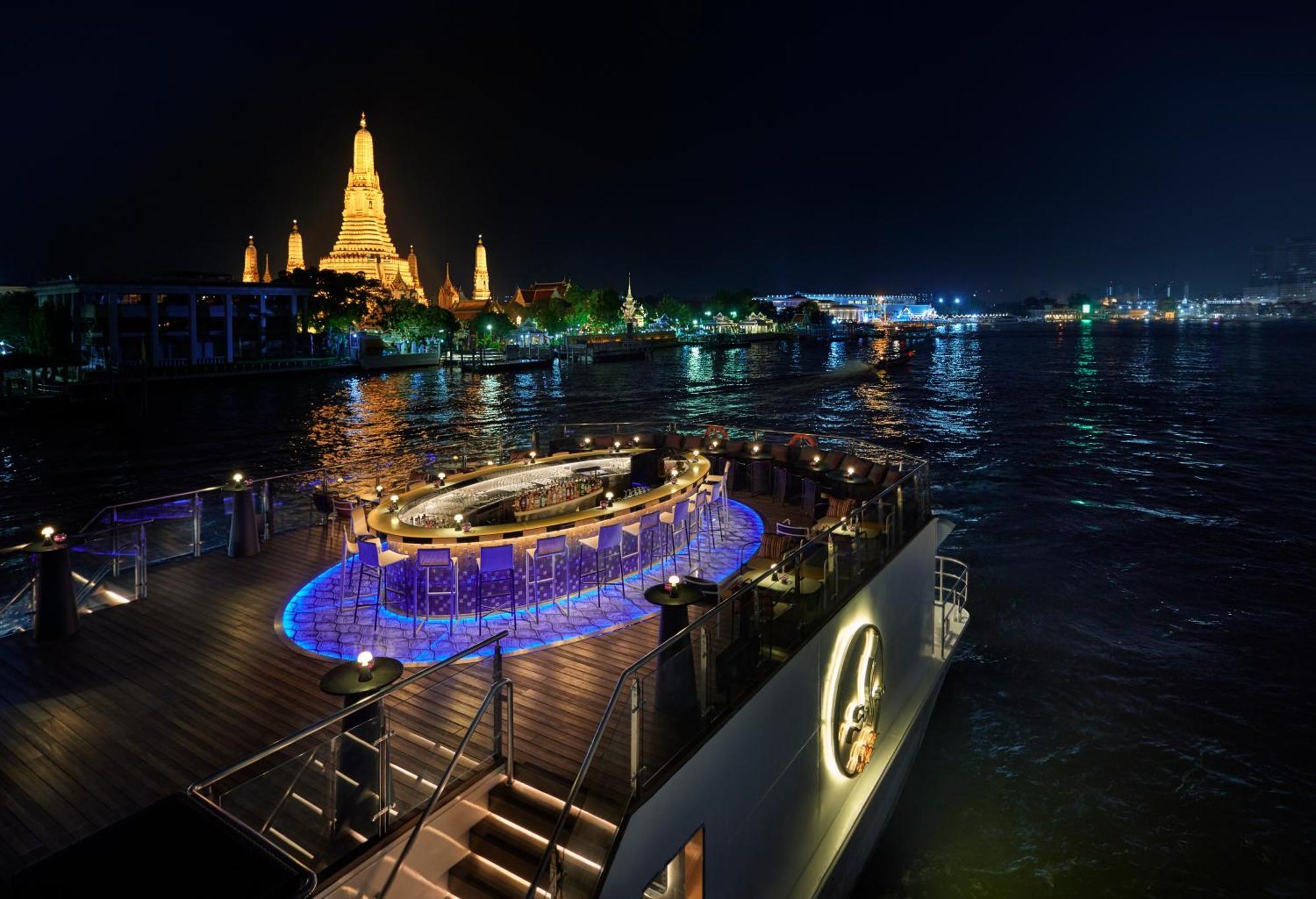 Banyan Tree Bangkok Hotel Exterior foto